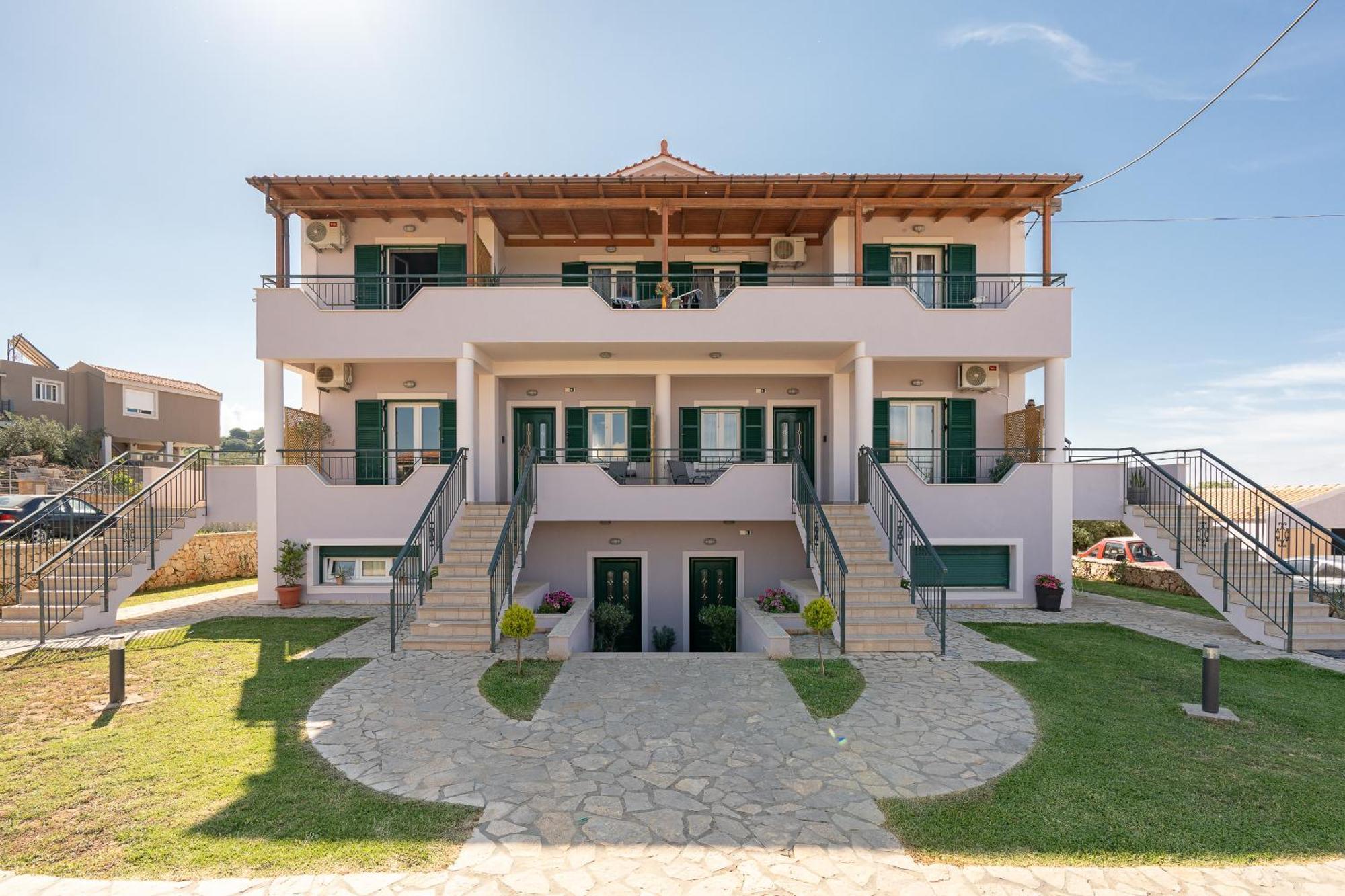 Appartement Spiros House à Svoronata Extérieur photo